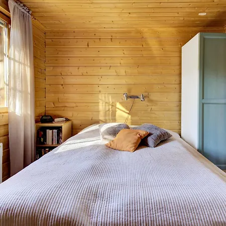 Moerhoen Maja Pelkosenniemi